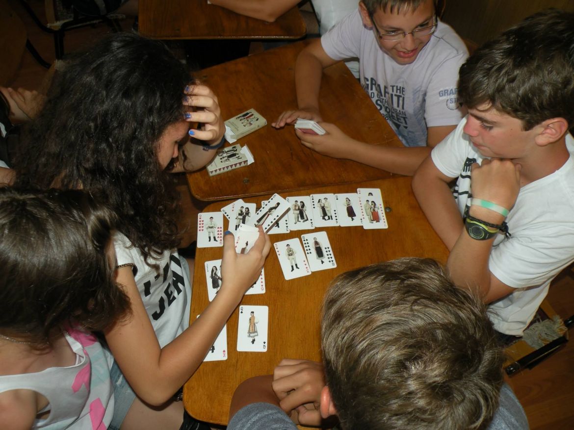 expozitia_etnografica_bucerdea_vinoasa_9-atelier_vesmantul_traditional